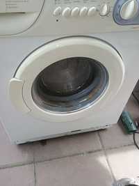 Mașină de spălat rufe Altuss 1000