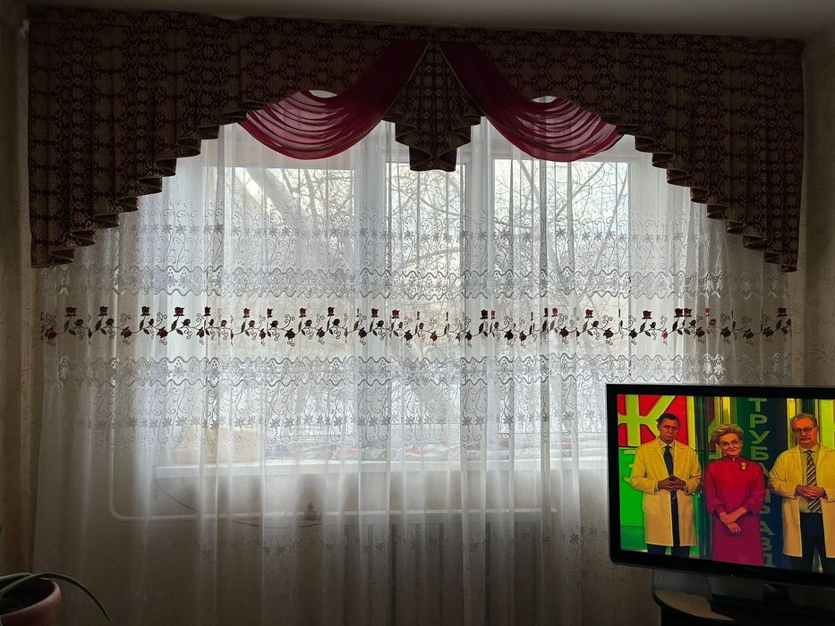 Шторы зальные с ламбрикеном