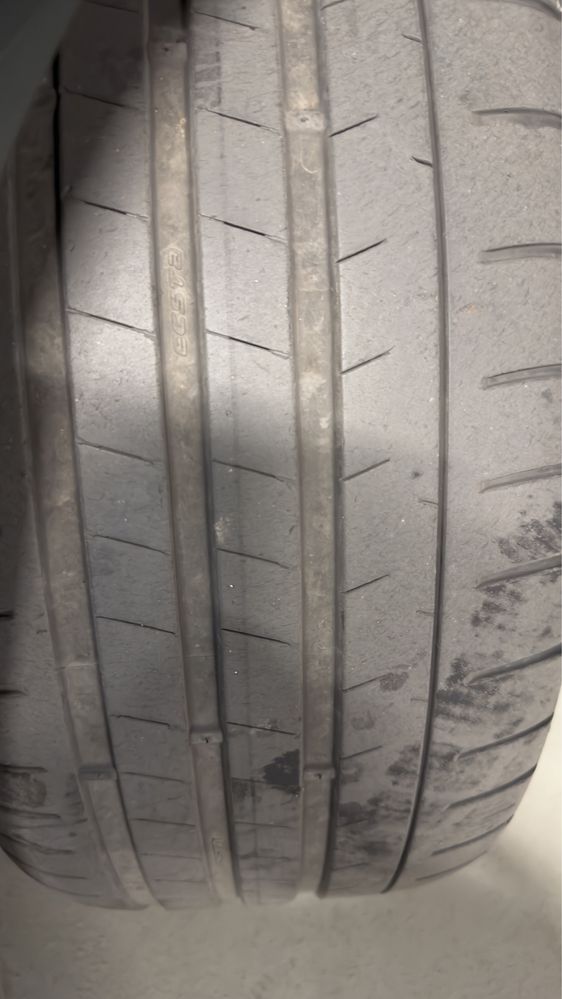 Set 4 Anv Kumho 275/30 R21 Vara