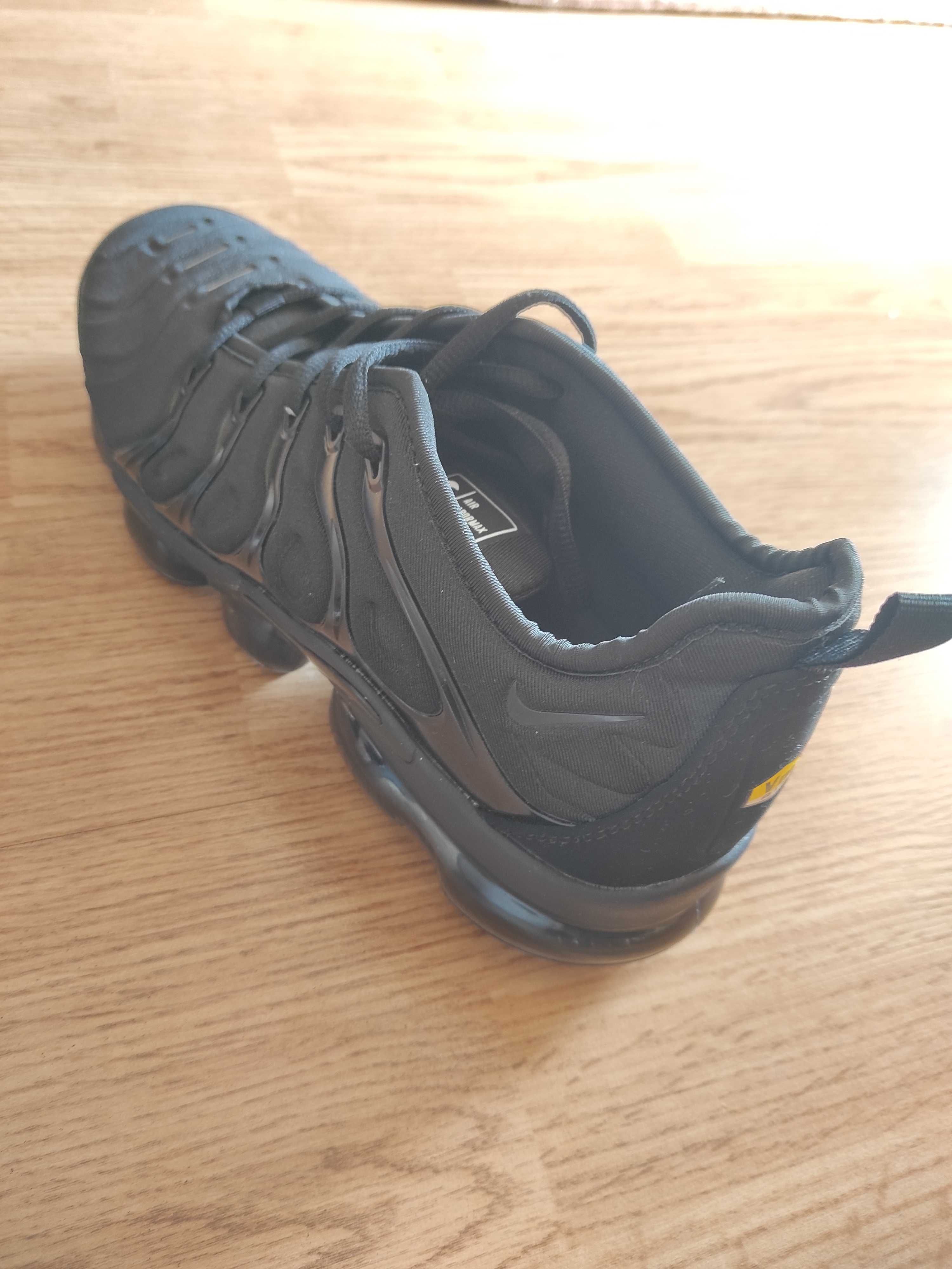 Nike Vapormax Plus Black 45n