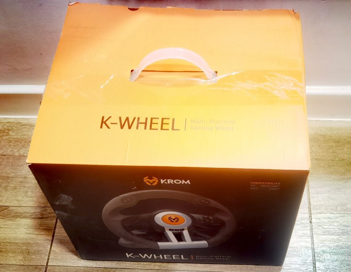 Volan Multi platform gaming wheel KROM K-wheel nou în cutie