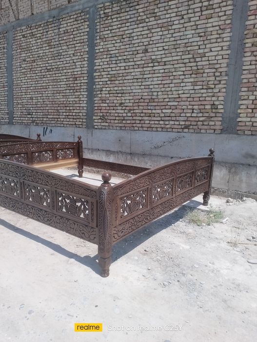 Сури карават тапчан ясаймиз