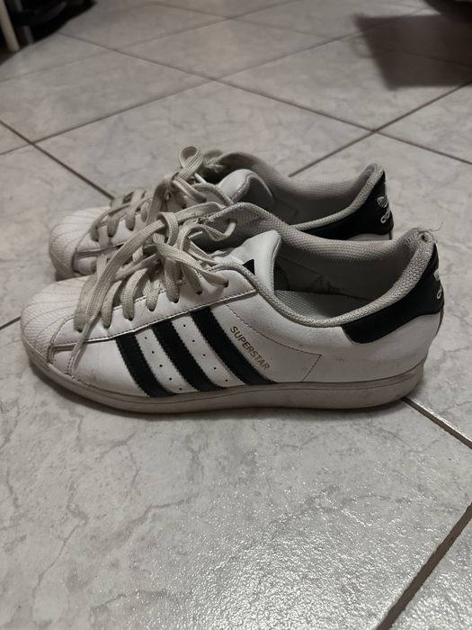 Adidas originals superstars 43 barbati piele stare foarte buna