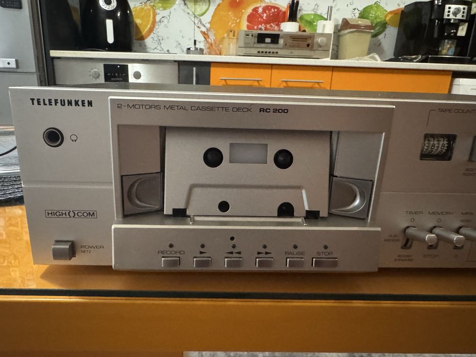 Касетен Дек TELEFUNKEN RC 200