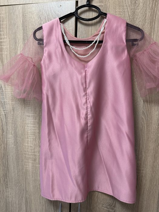 Официални детски рокли за 6-8 г