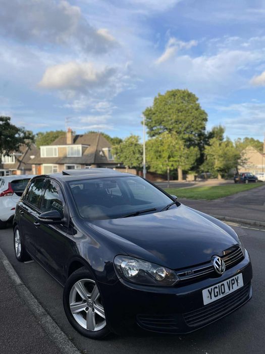 Dezmembrari Volkswagen Golf 6