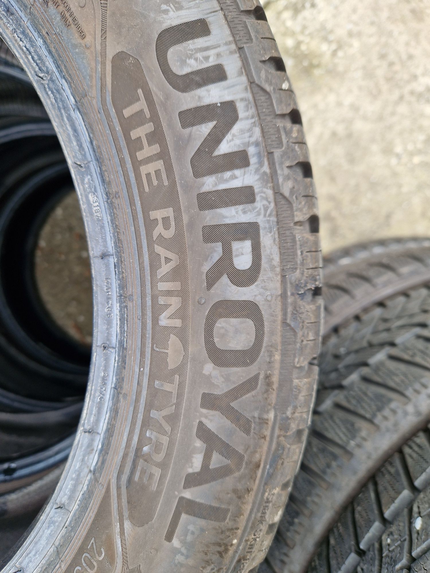Anvelope UNIROYAL 205/55/16