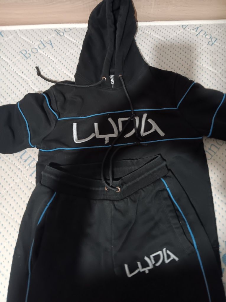 Продавам сет на Luda рядък