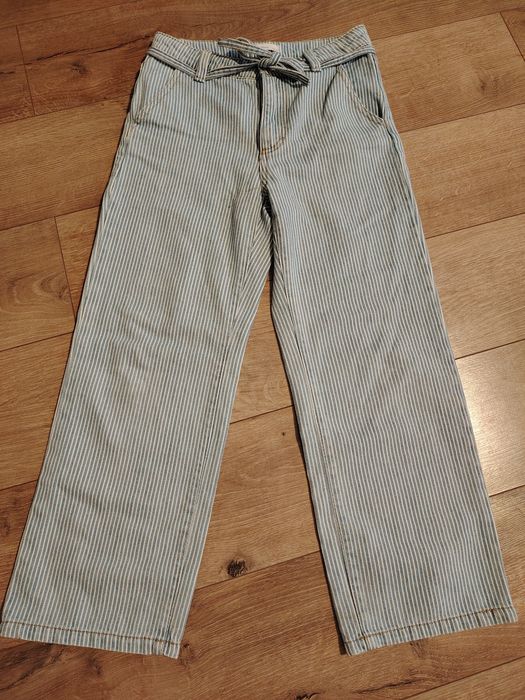 Blugi fetite, marimi 134-140 Reserved