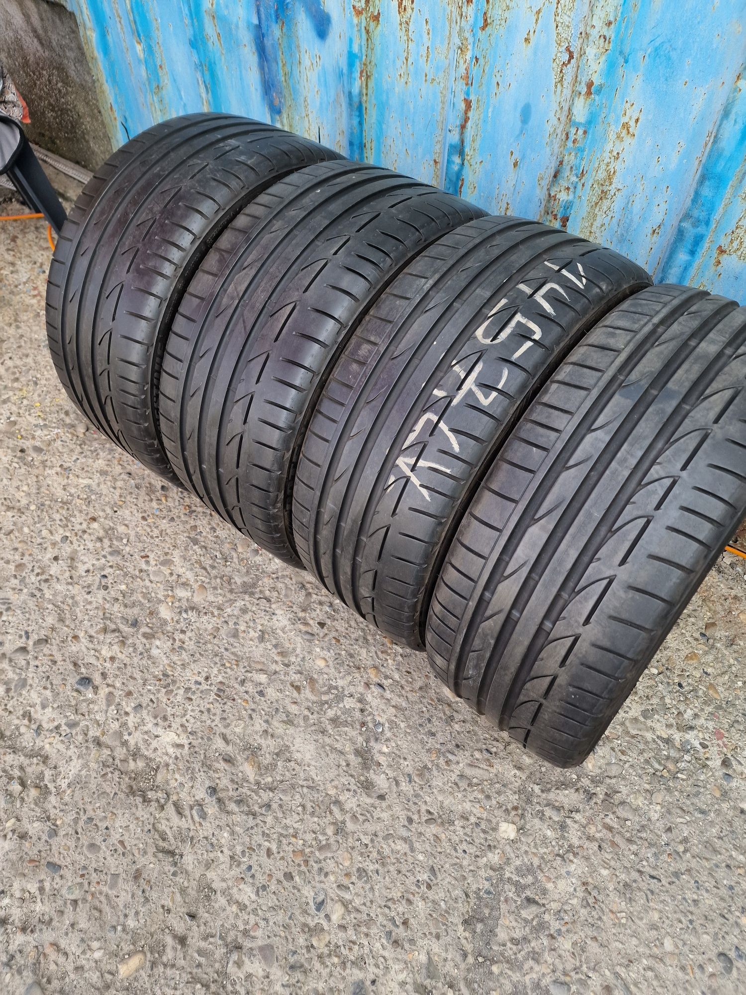 Anvelope Vară 225.40.19+255.35.19  Bridgestone Runflet Set Față+Spate