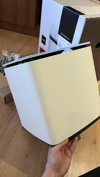 Bose BassModule 700 White