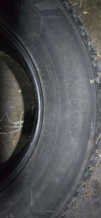 Продам шины зимние нокиан 265х65х17