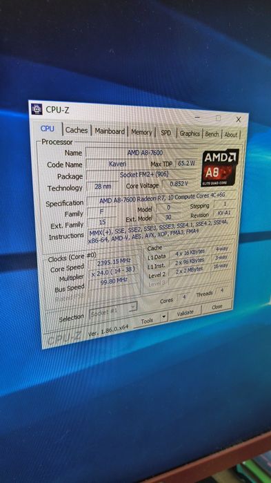 Calculator unitate gaming Quad Core 8 gb ram SSD HDD video amd hd7750