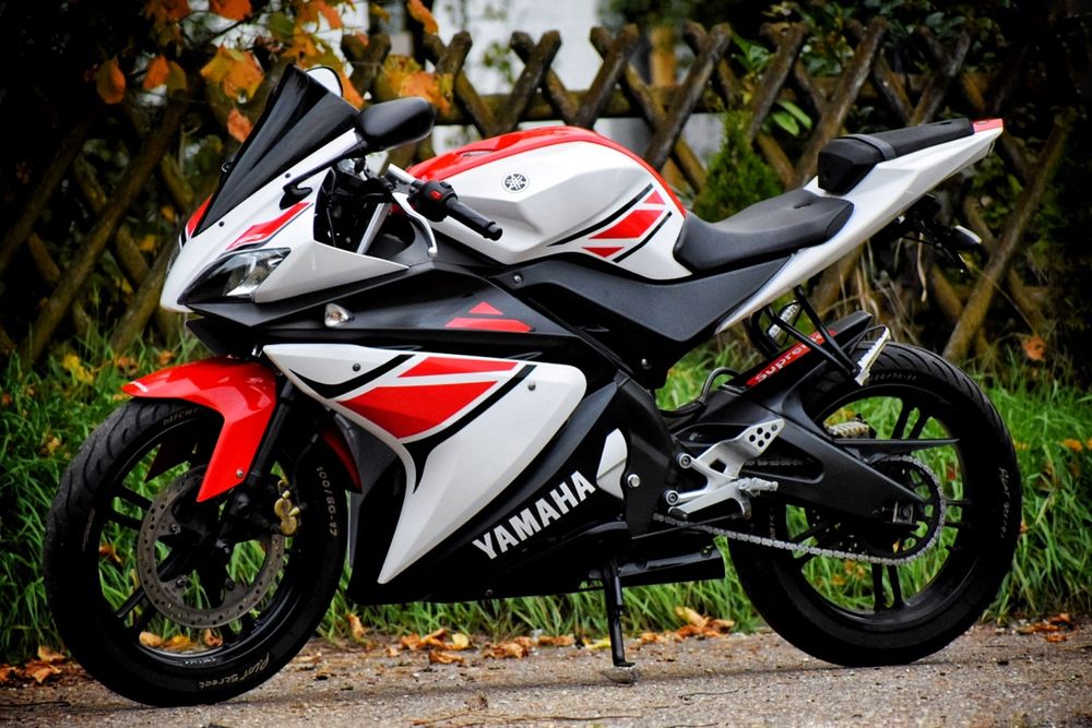 Yamaha yzf 125  Vezi anuntul yzfr125 mt rc rs duke