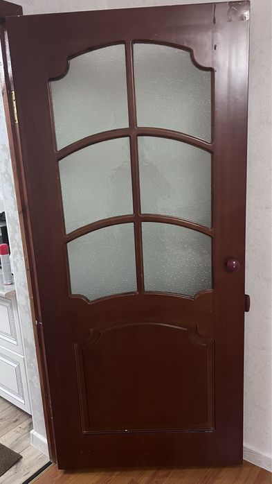 Продам межкомнатные двери