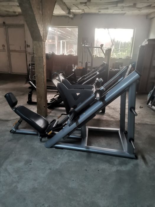 Presa picioare 45 Precor Usa