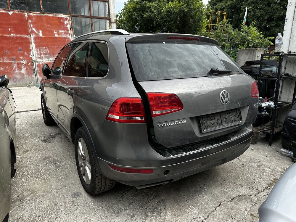 VW Toureg 7P 3.0TDI Bluemotion CAS engine 204кс 2011г