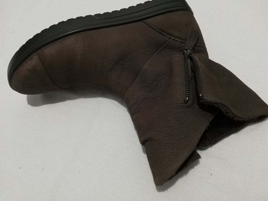 40 Ghete Ecco masura 40