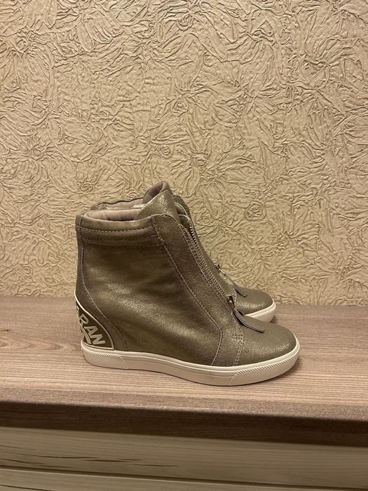 Дамски обувки DKNY