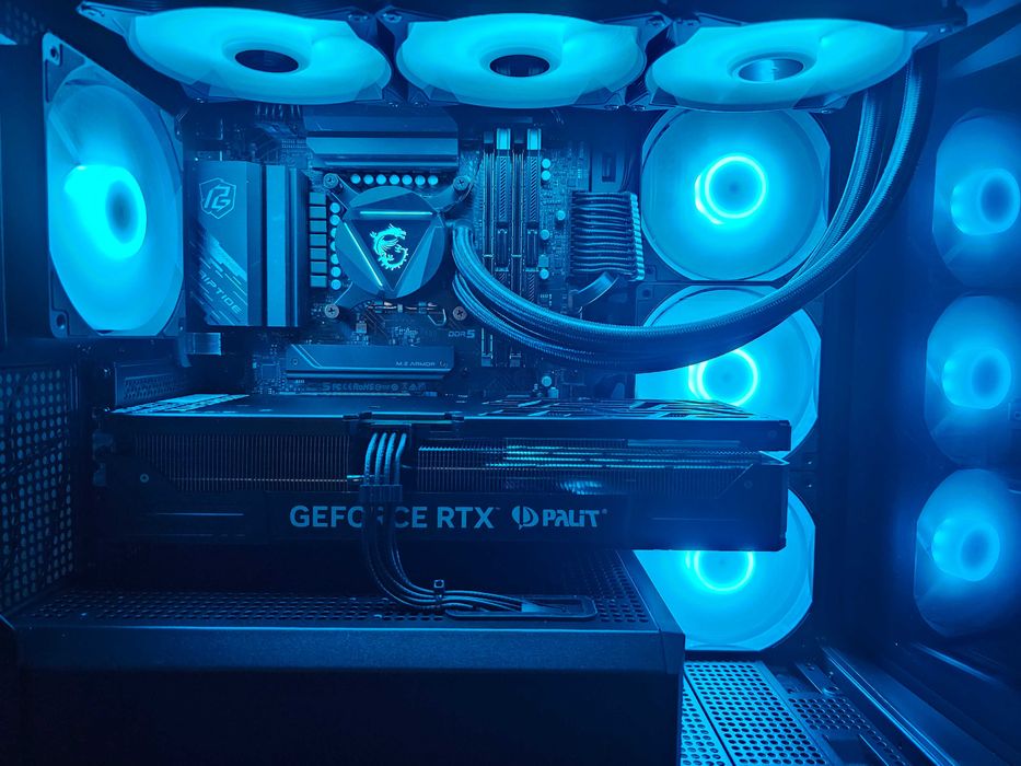 Мощен геймърски/работен компютър – i7-14700K / RTX 4070 / DDR5