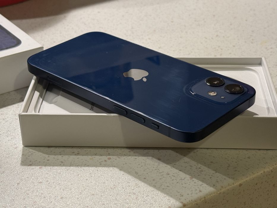 iPhone 12 Blue 128GB – Перфектен, 100% Батерия!