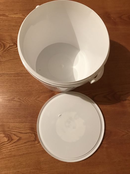 Ведра пластиковые, железные 5,10,20 л