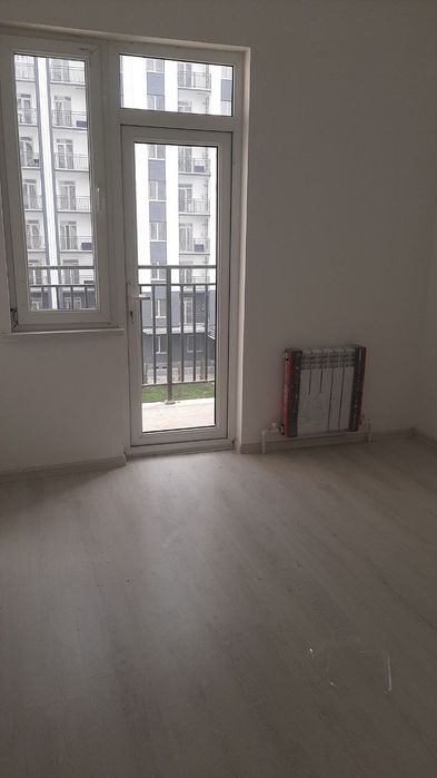 Квартира сотилади навастройка