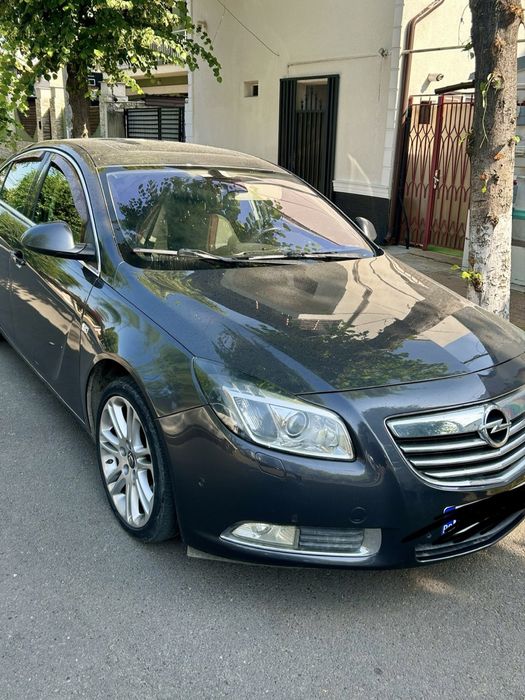 Opel insignia 2.0