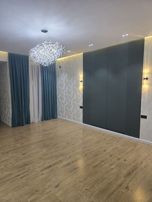 Продается участок Зенит 5 комнат