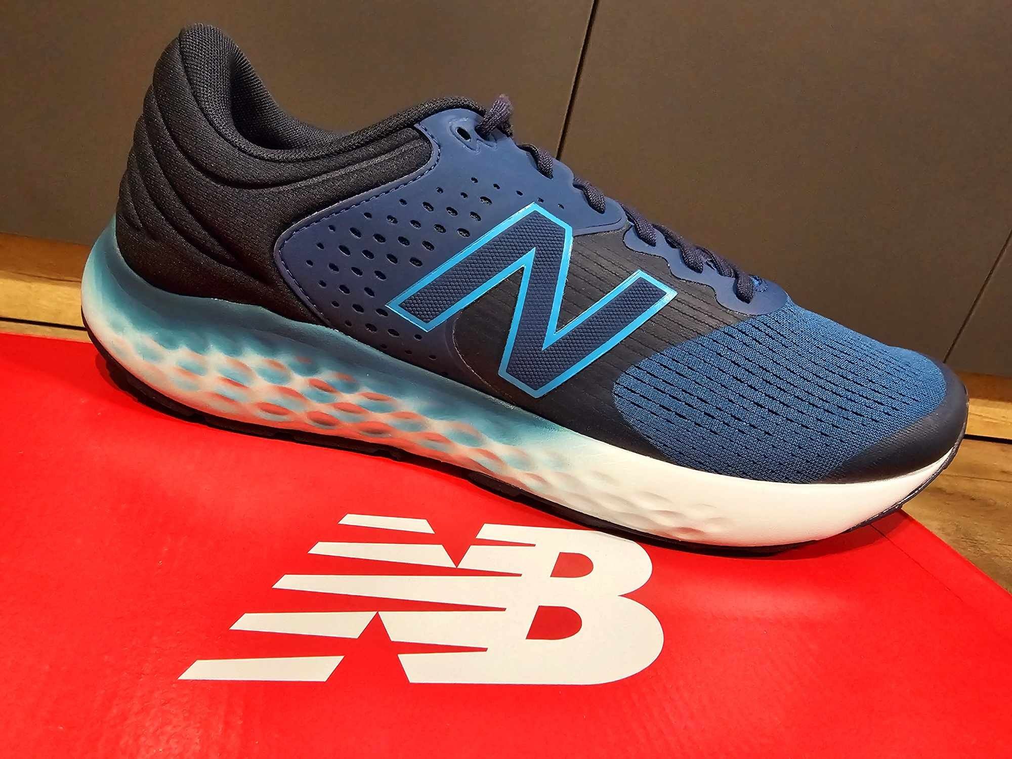 New Balance маратонки номер 49 и 50