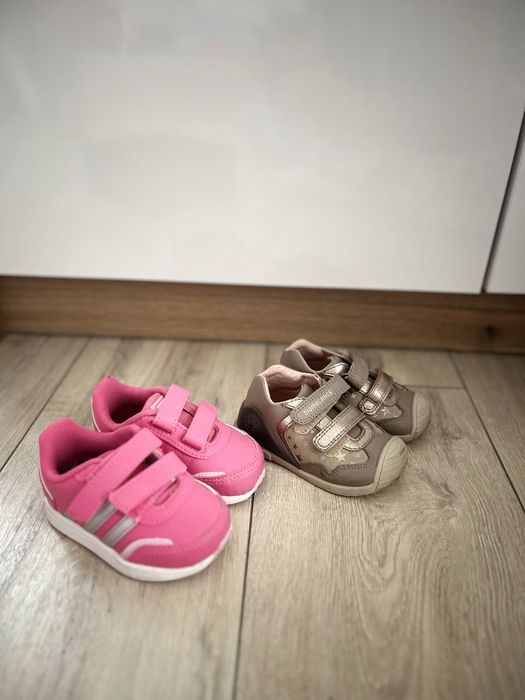 Бебешки обувки за момиче