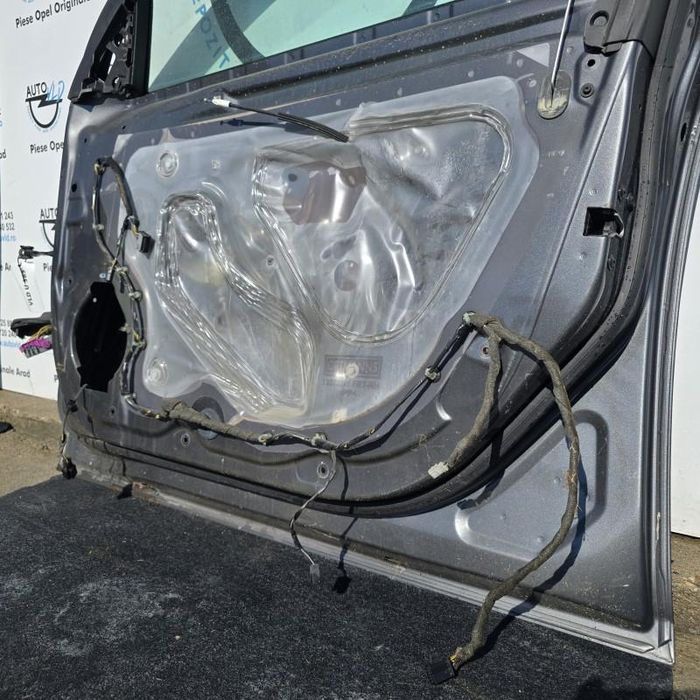 Portiera usa Z177 dreapta fata Opel Insignia A facelift