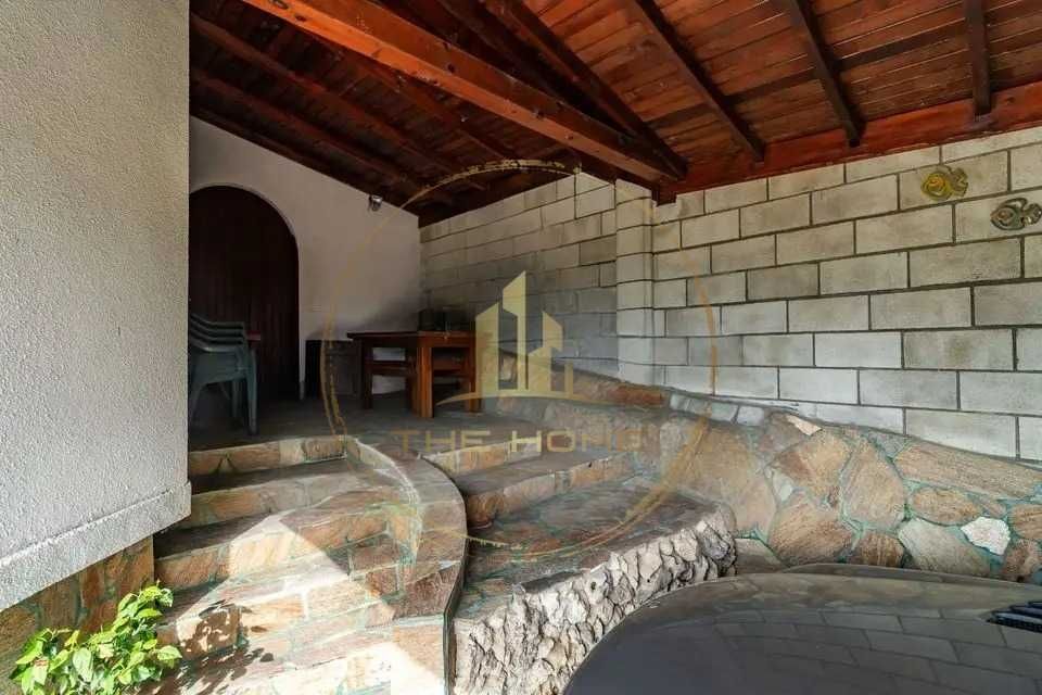 Дава се под наем Къща в Варна, Изгрев - 350 кв.м за 1500 € - Снимка #4
