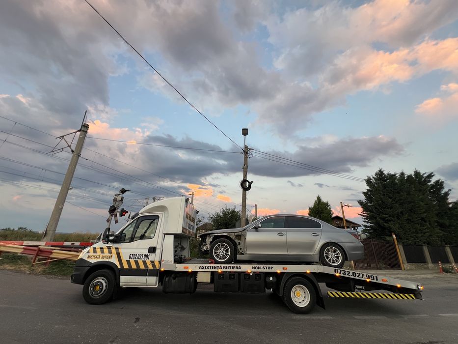 Tractări auto NON STOP – mașini de lux, dube, bărci, mașini avariate