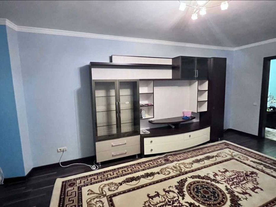 Дава се под наем Двустаен апартамент в София, Дианабад - 65 кв.м за 375 € - Снимка #1