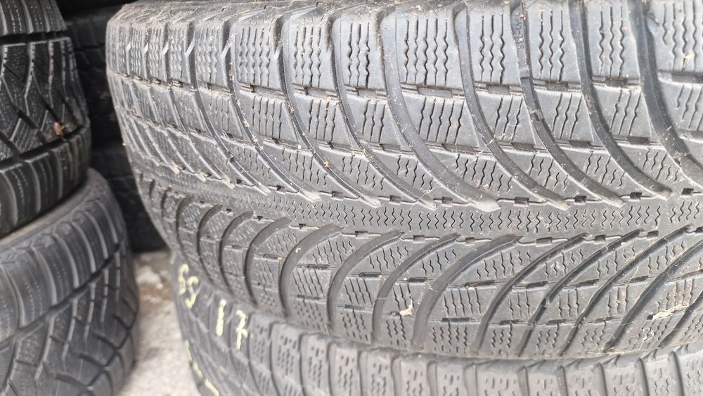 235 65 17 Michelin 4 anvelope iarna
