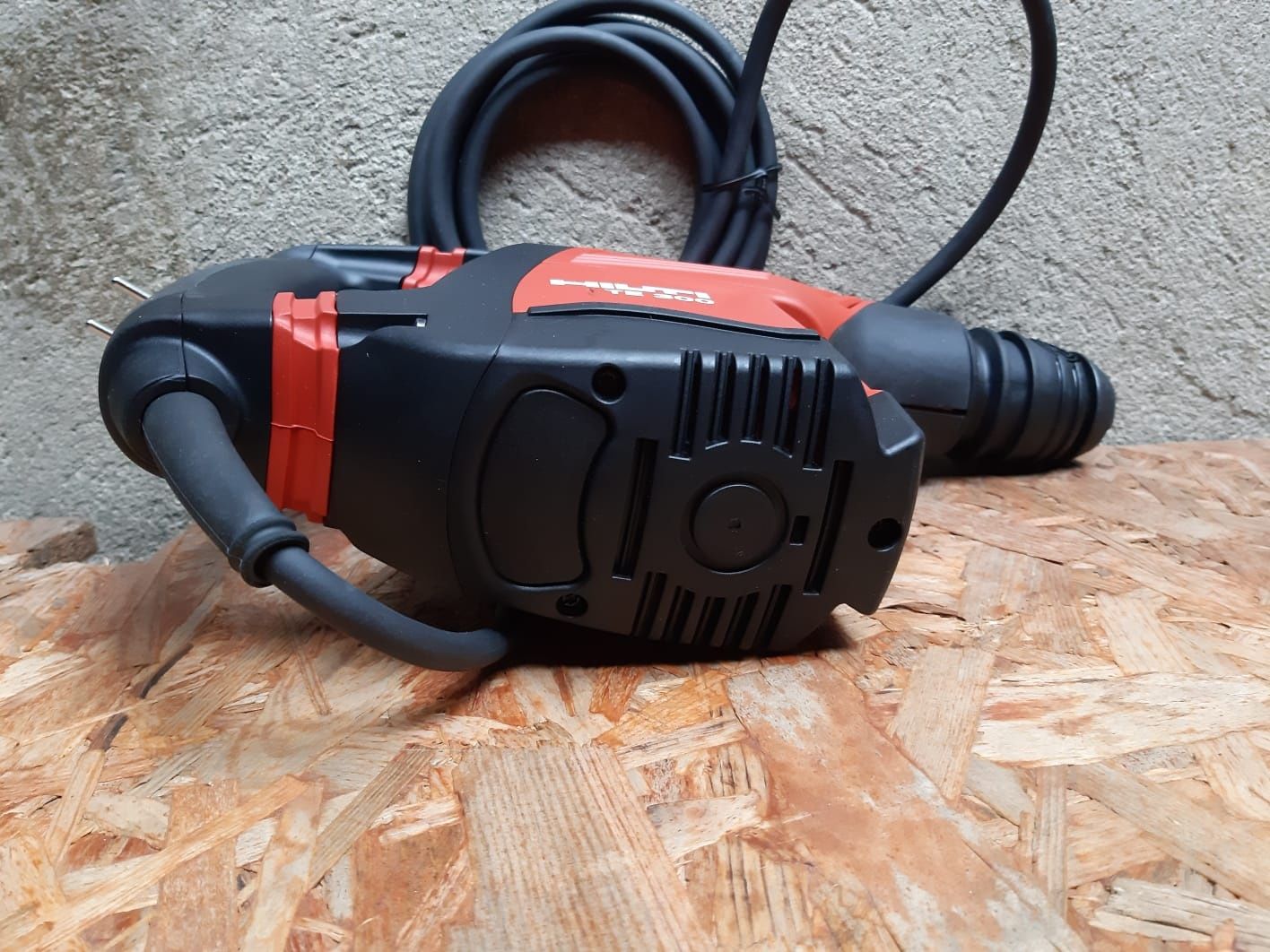 Hilti Te 300 demolator nou