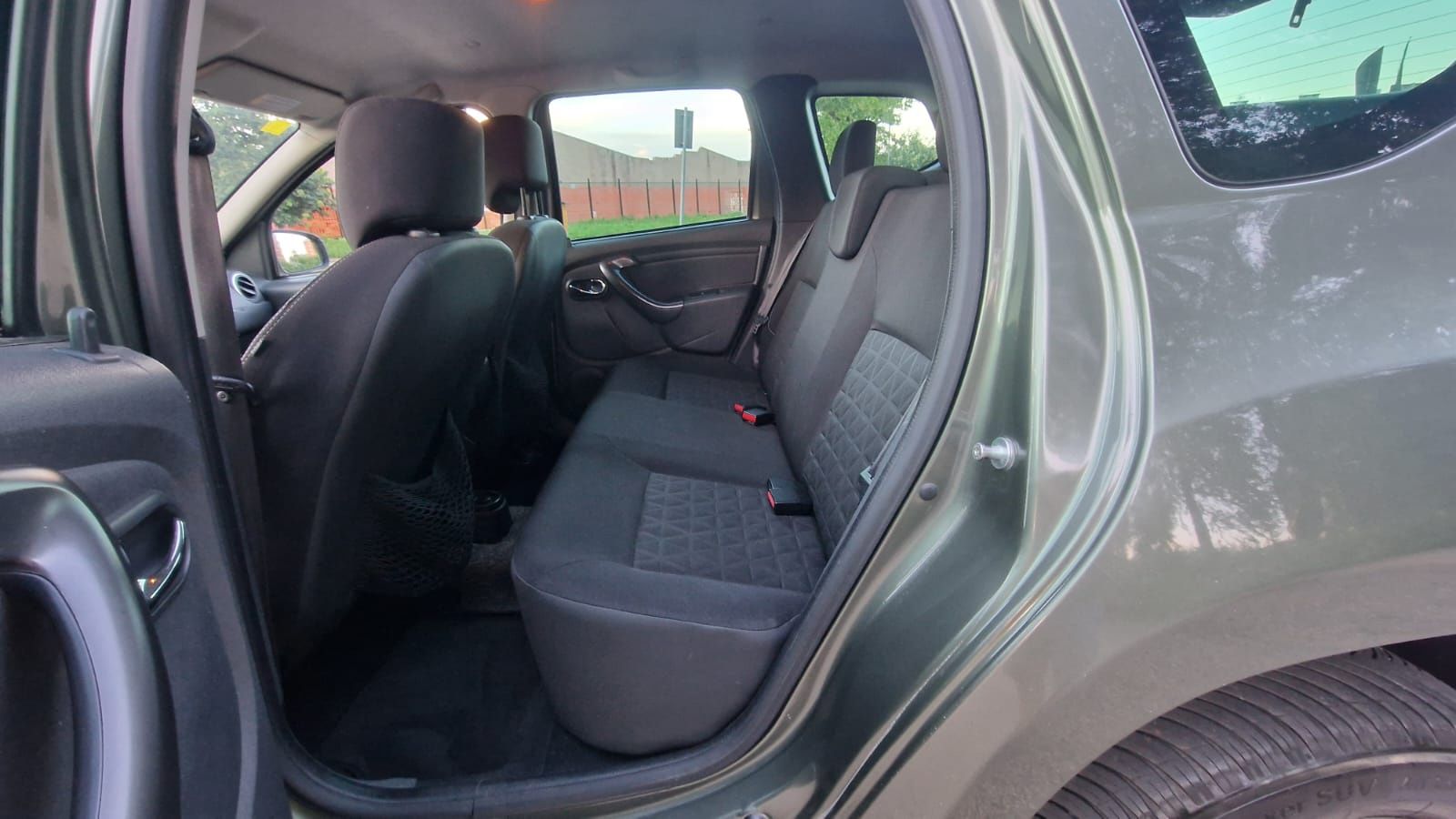 Dacia Duster model Prestige an 2015 motor 1, 5 Dci