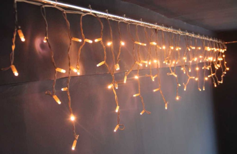 Коледна LED светлинна завеса