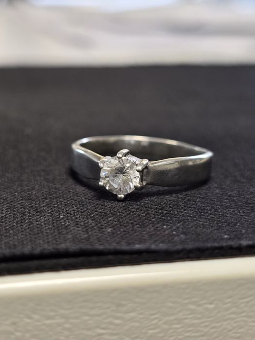 Пръстен сребро 925