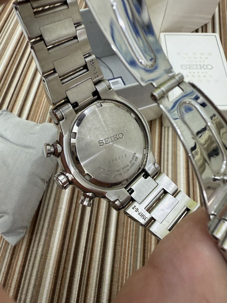 Продам часы Vintage Seiko chronograph 100m Steel (SNN117P1) 7T94-0AM0