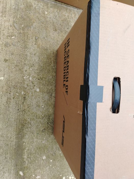 Asus A3402 23.8" (Nucleu i5-120U/8GB/512GB SSD/FHD/W11 Home)