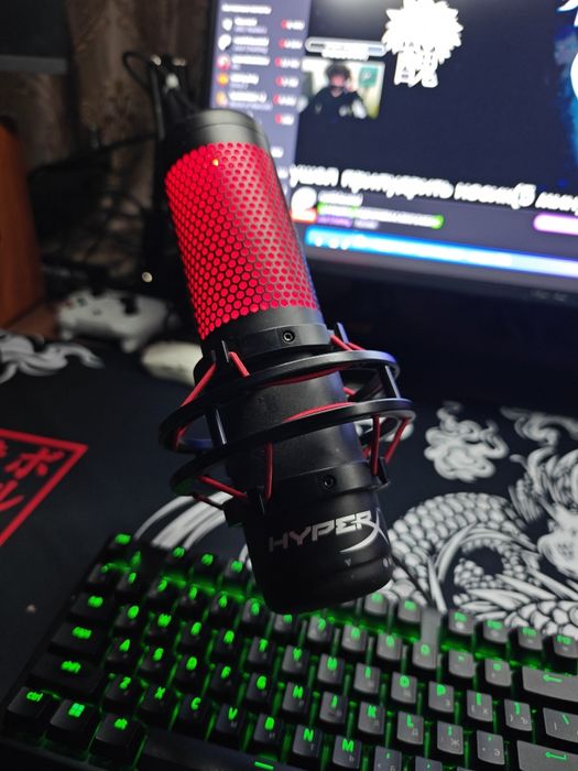 Игровой микрофон HyperX Quadcast