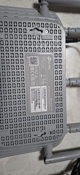 Internet modem yengi 1 oy ishlatilindi internet tezligi yaxshj