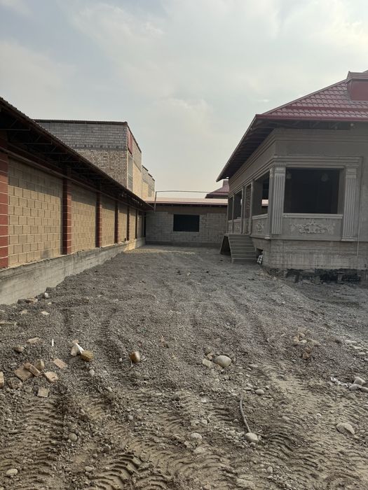 Продаётся своя участок 17-сотухов.