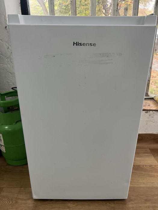 Хладилен Фризер Hisense