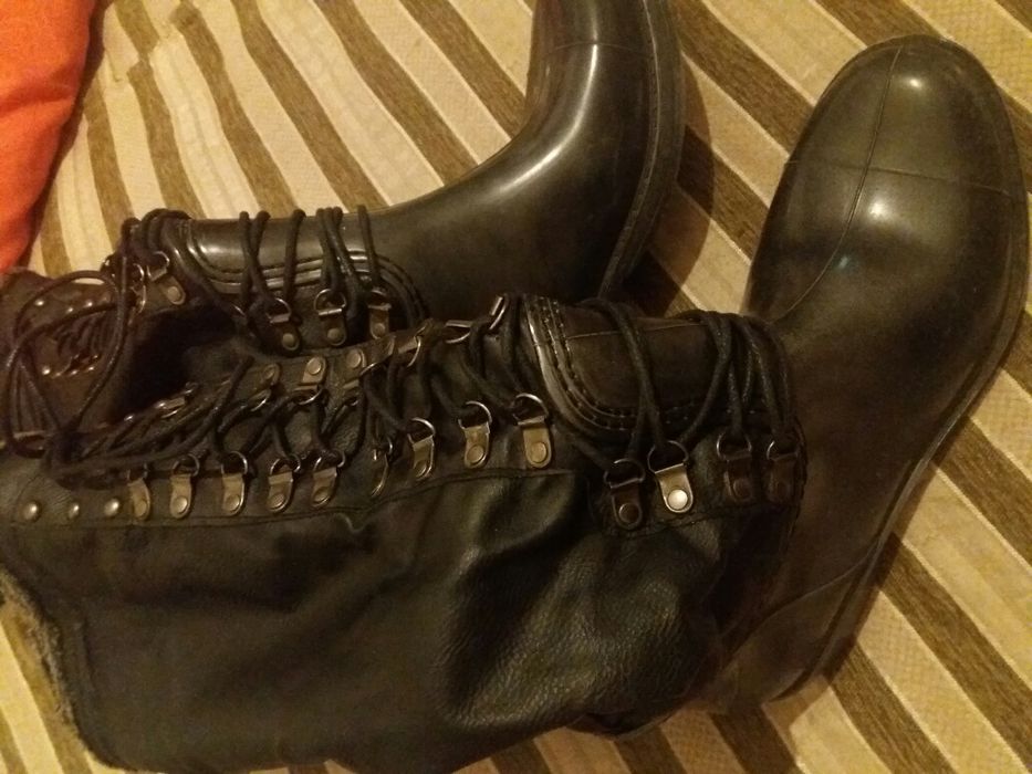 Оригинални Ботуши!- 90%!