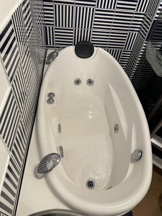 Джакузи ванна 162х86 см