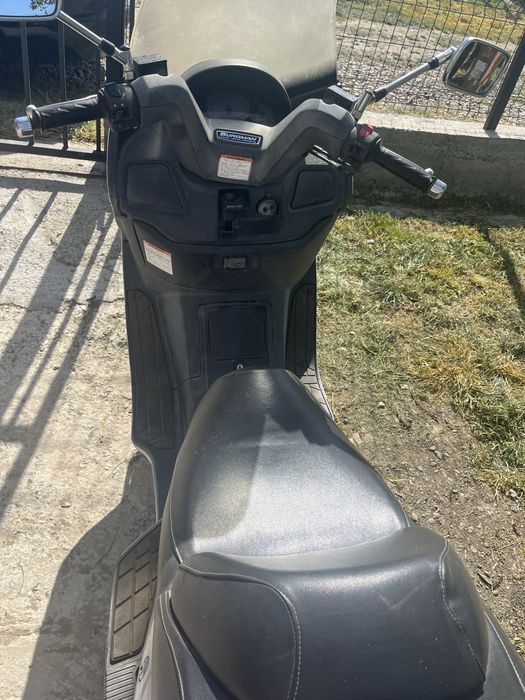 Scuter BURGMAN 400