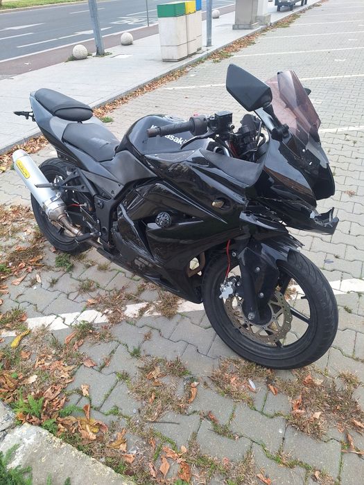 Kawasaki Ninja 250 avariat